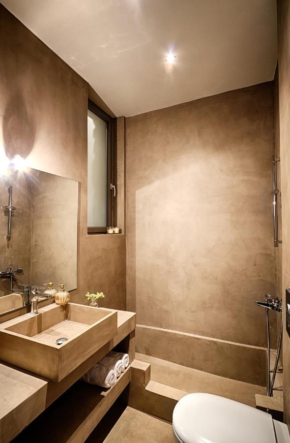 Euphoria Suites Avia Bagian luar foto