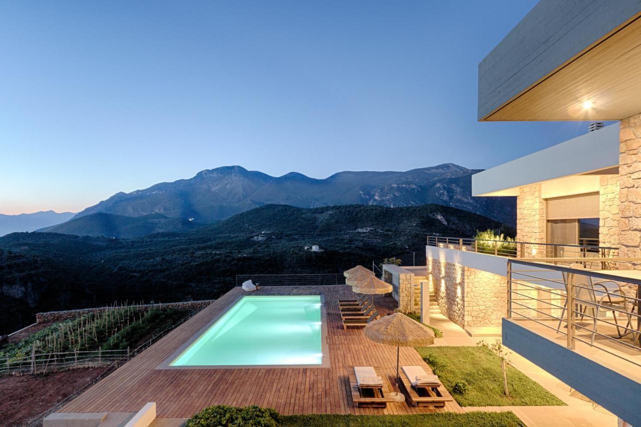 Euphoria Suites Avia Bagian luar foto