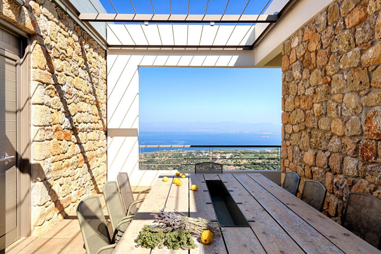 Euphoria Suites Avia Bagian luar foto