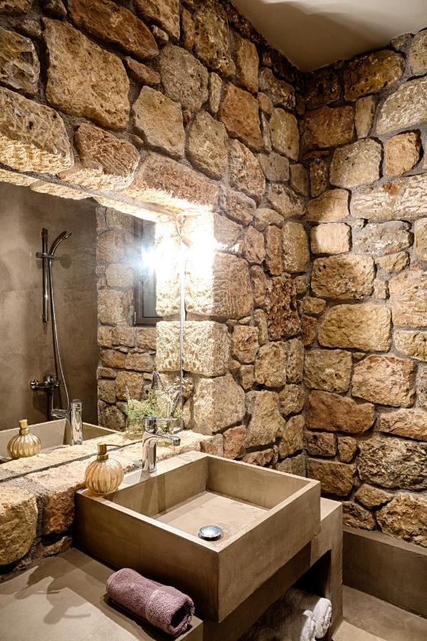 Euphoria Suites Avia Bagian luar foto