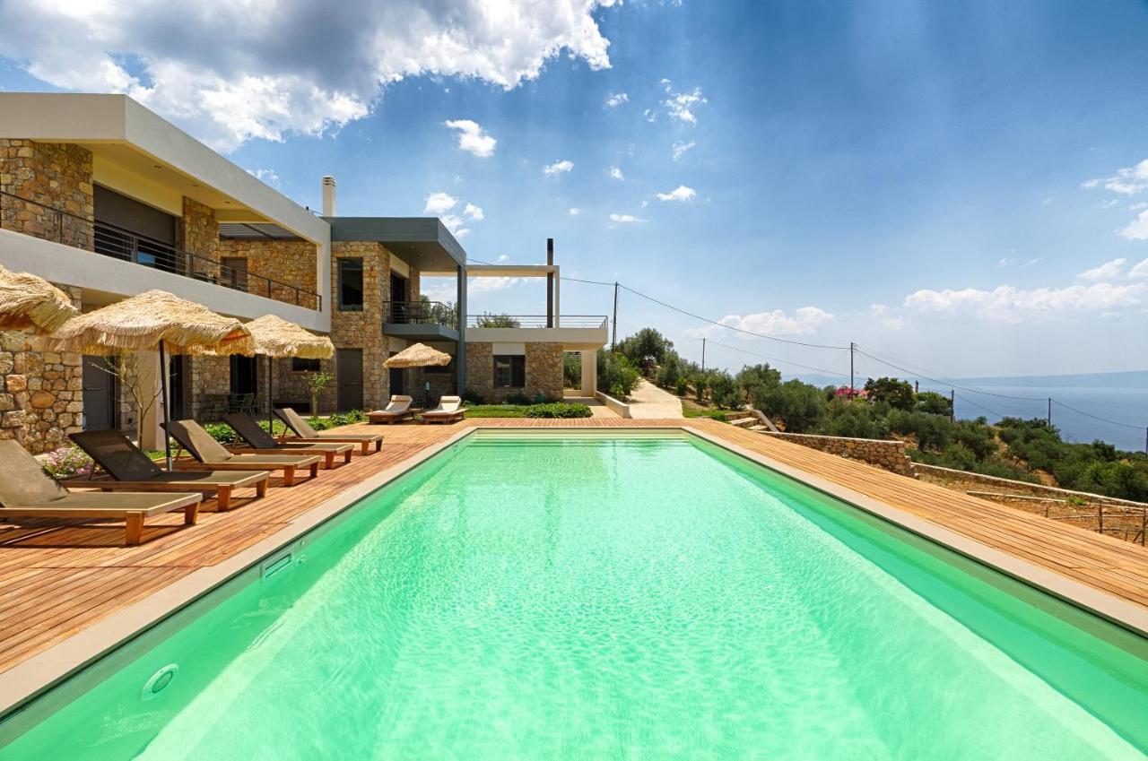 Euphoria Suites Avia Bagian luar foto